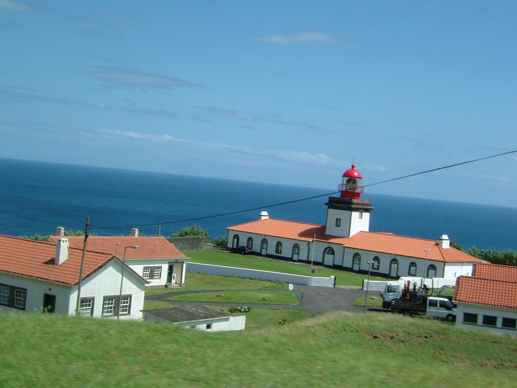 Moradias Estacao Radio Naval , Moradia Vila Do Porto Lajes das Flores Exteriér fotografie